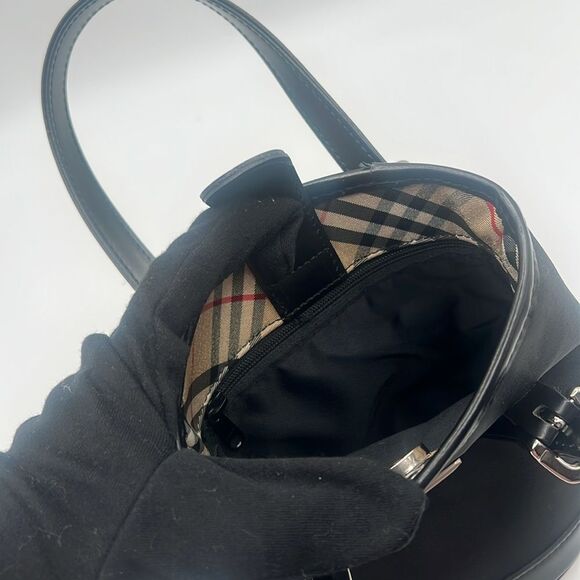 BURBERRY BURBERRYS BLUE LABEL NYLON NOVA CHECK PLAID BLACK BUCKET BAG - Picture 10 of 10